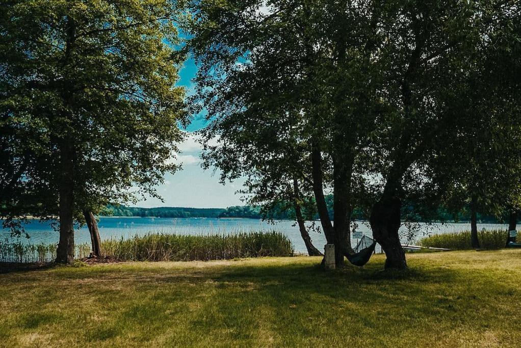 Ferienzimmer Direkt Am See Priepert Eksteriør billede